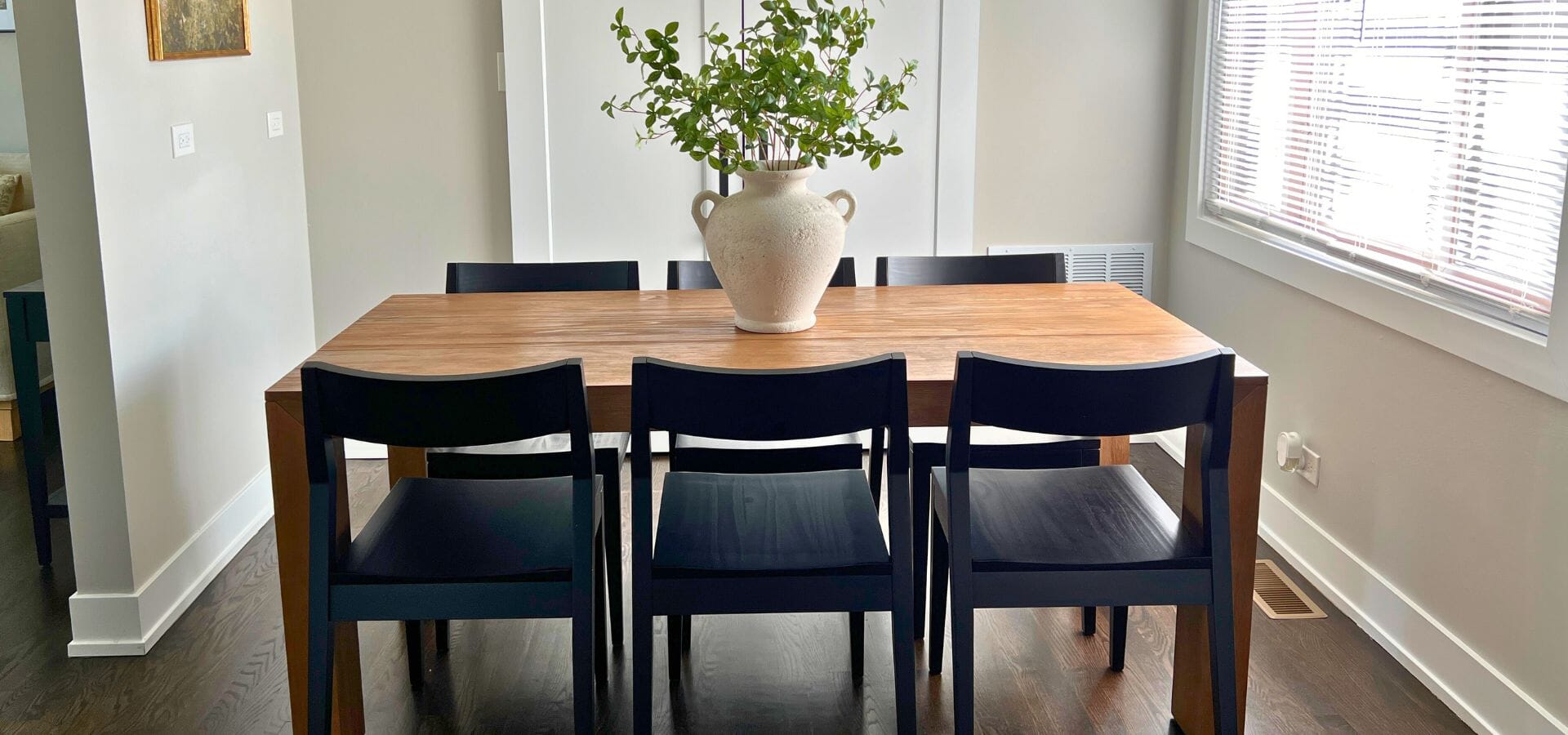 What Dining Tables Are In Style In 2024?