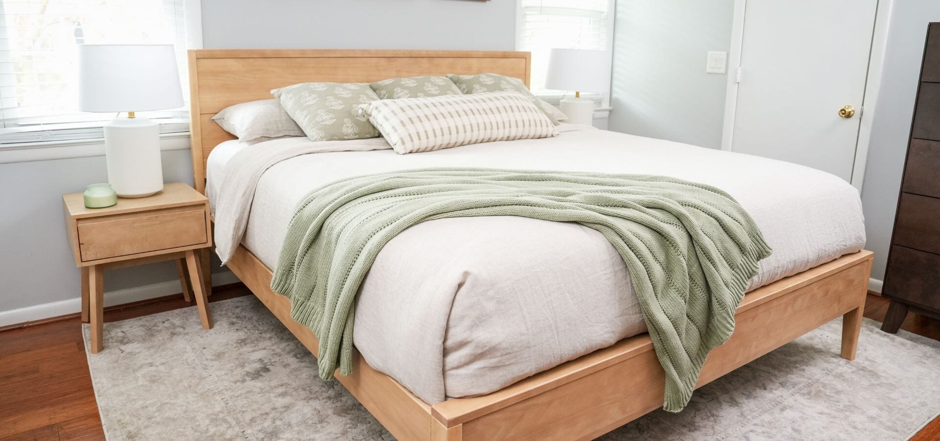 What Are the Dimensions of a King-Size Bed Frame?