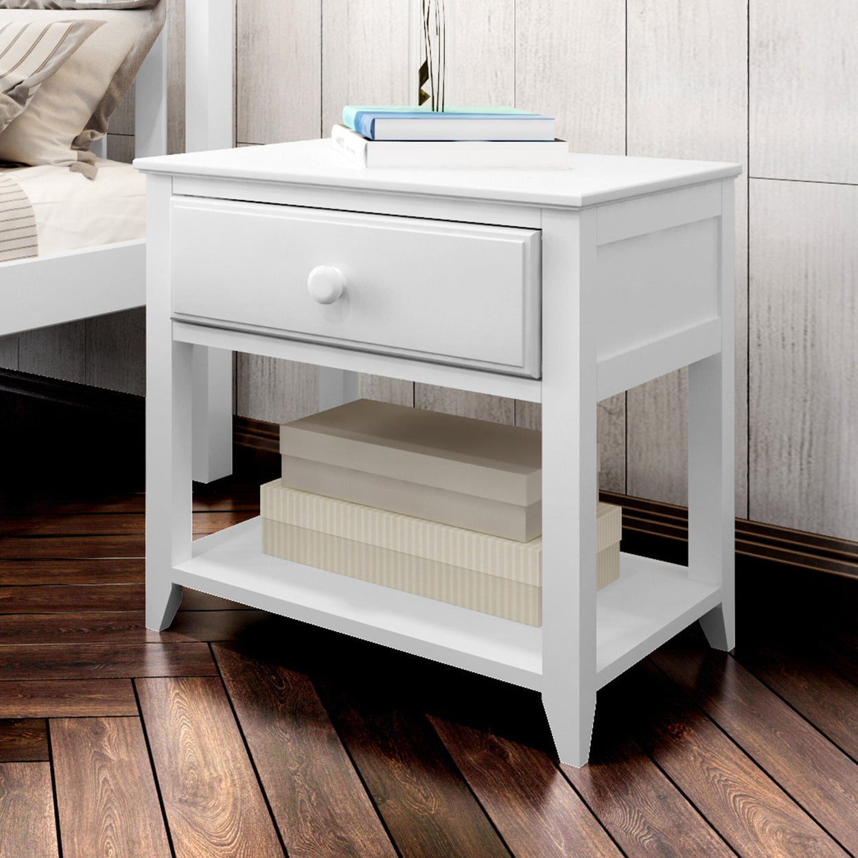 Classic 1-Drawer Nightstand Furniture Plank+Beam White 