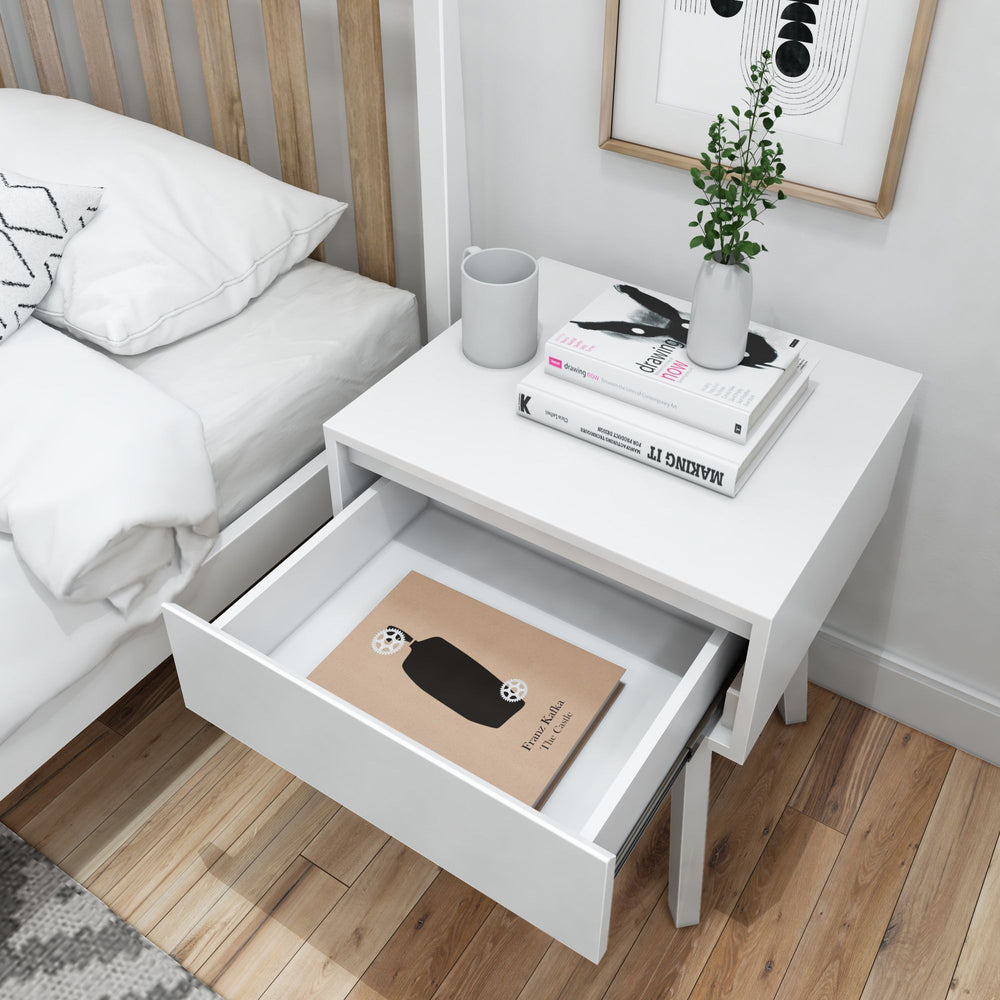 PB210001-002 : Nightstand Scandinavian Nightstand with 1 Drawer, White